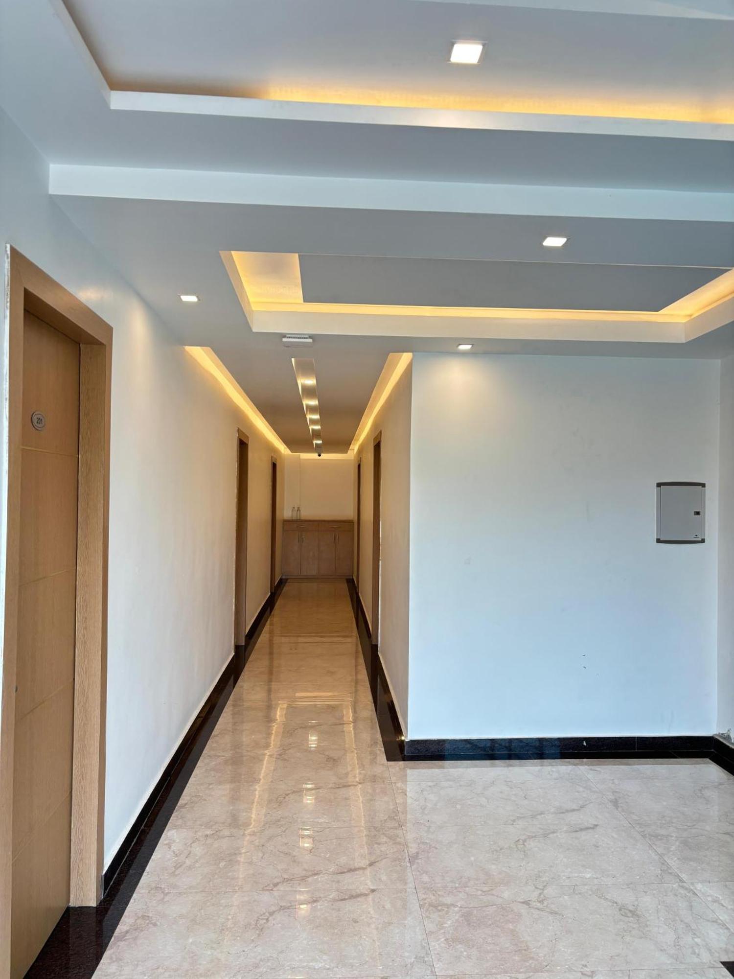 Hotel Royal Casa Лакнау Екстериор снимка